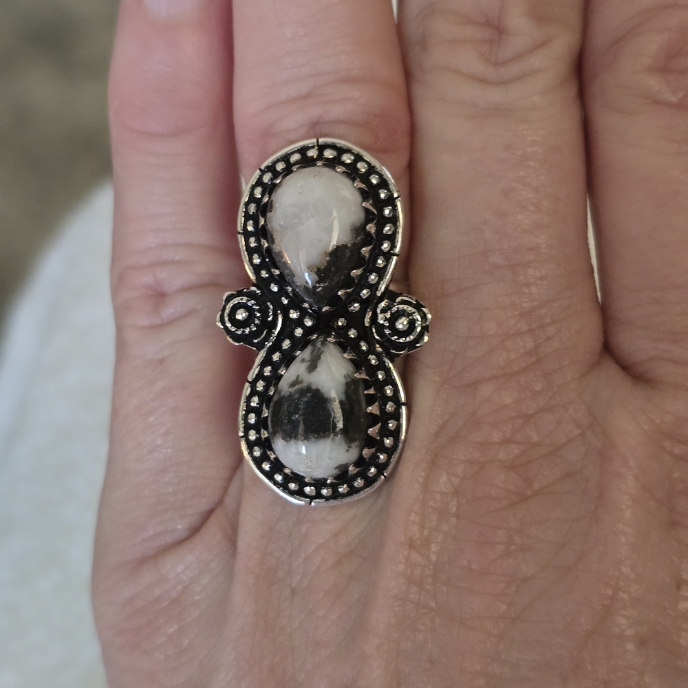 Elegant Silver and Geniune White Buffalo Statement Ring Adjustable Size